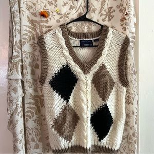 Secondhand Retro Handknit Sweater Vest